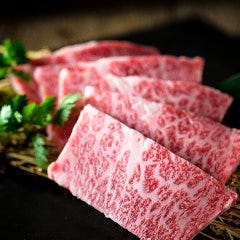 炭火焼肉 にくなべ屋 神戸びいどろ 三宮駅前店 自慢の食材 村田牛カルビ ぐるなび